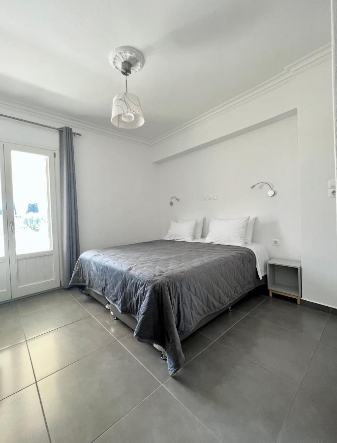 Kamelia Hotel Spetses Town Номер фото