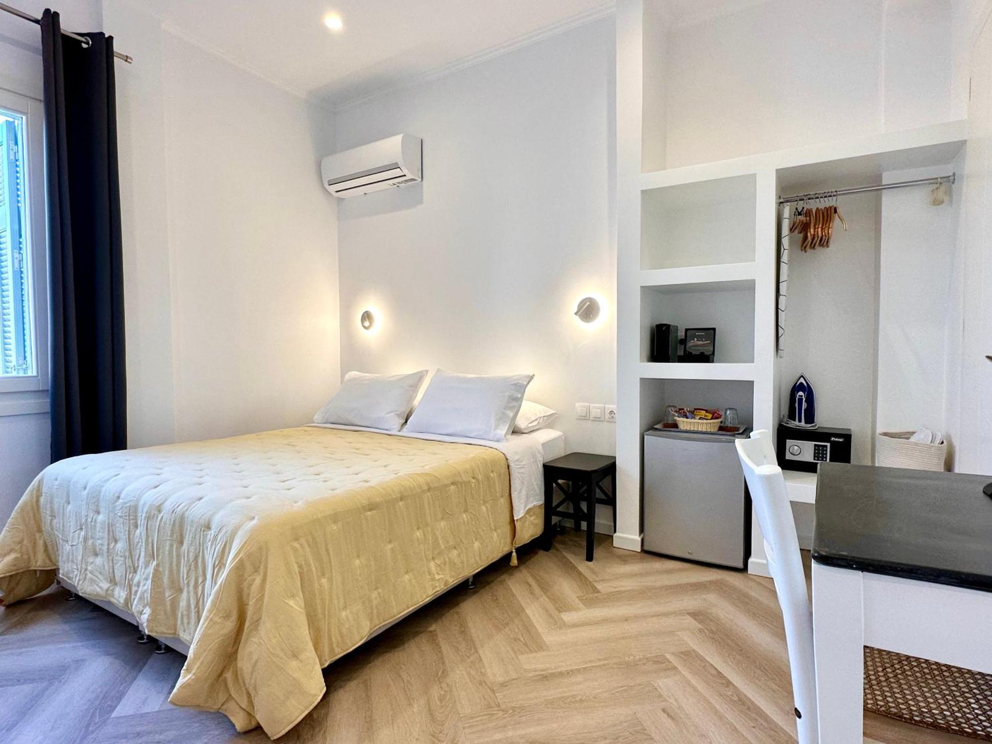 Kamelia Hotel Spetses Town Номер фото