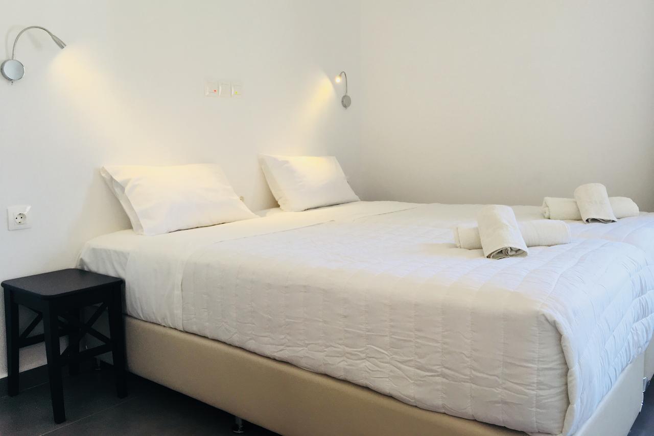 Kamelia Hotel Spetses Town Екстер'єр фото