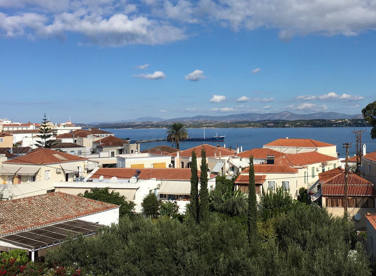 Kamelia Hotel Spetses Town Екстер'єр фото